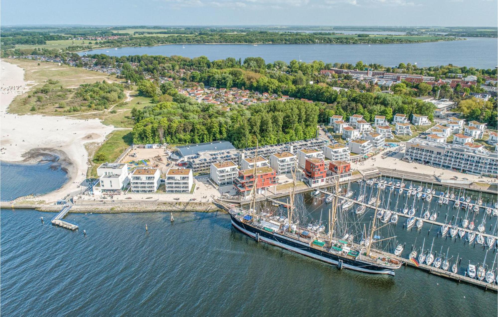 Duenenvilla Penthouse Любек Екстериор снимка